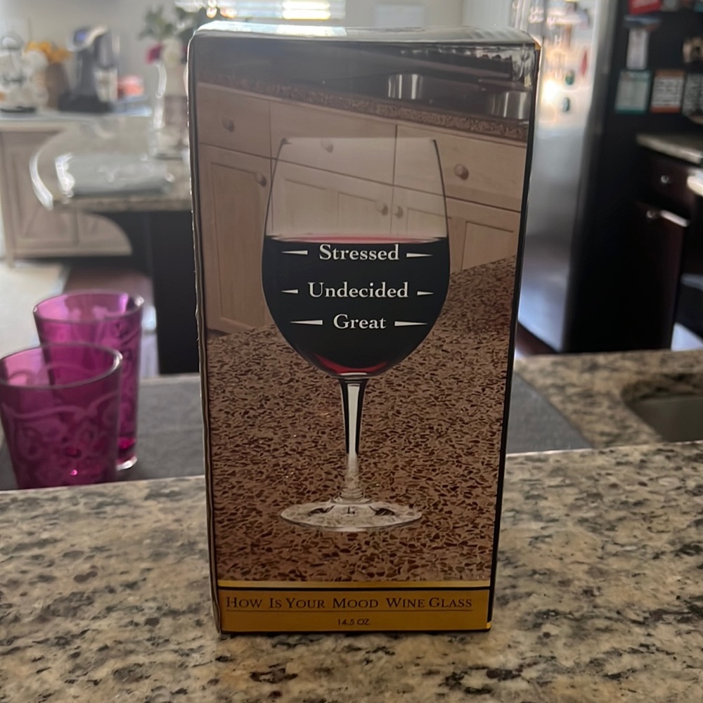Mood Wine Glass